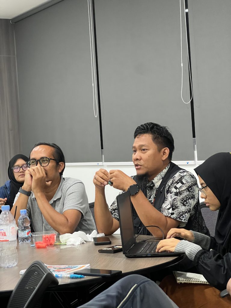 Kuliah Tamu S2 Biologi “Peran Masyarakat Industri Terhadap Isu Konservasi & Keberlanjutan” oleh PT. PLN (Persero)