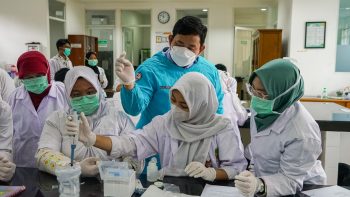 Teknis di lapangan_7