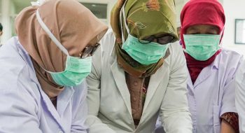 Teknis di lapangan_8