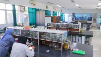 Zoologi_Ruang praktikum_1